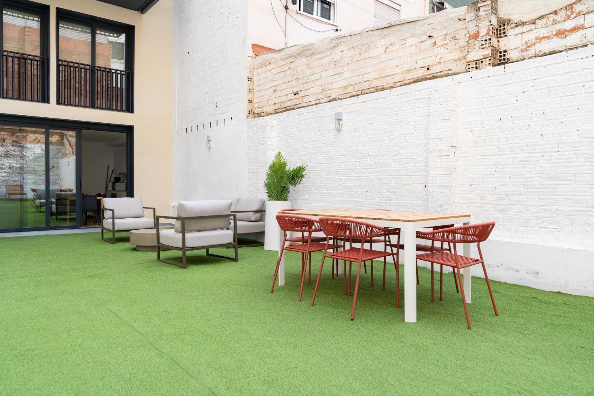 Stay U-Nique Apartments Albeniz Bcn L'Hospitalet de Llobregat Exterior photo