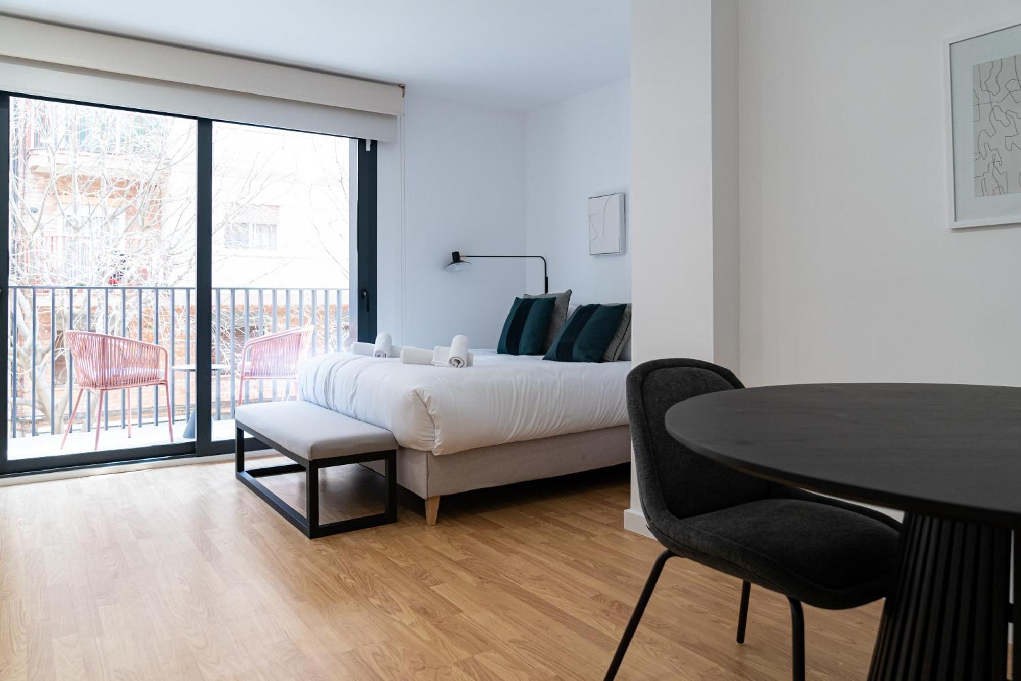 Stay U-Nique Apartments Albeniz Bcn L'Hospitalet de Llobregat Exterior photo